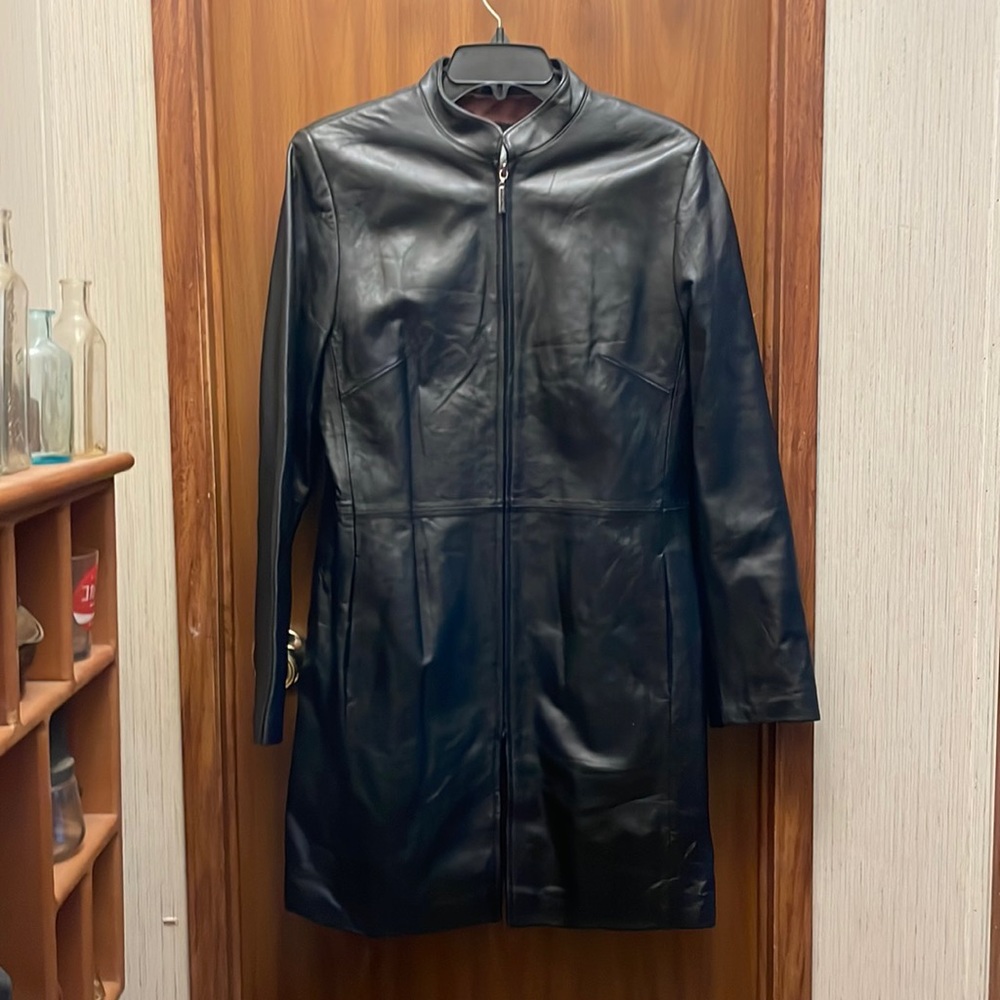 Women's JULIET MICHELLE long black leather coat. Size L